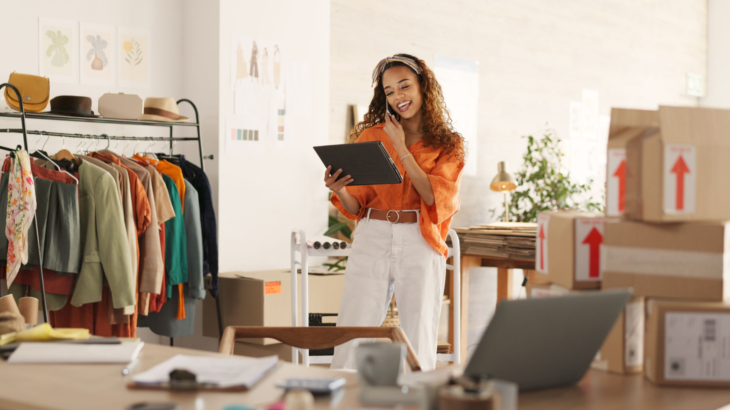 Business owners see results with using AI for daily tasks for bookkeeping, client outreach, and more! Harnessing the Power of AI can be great for your small business.